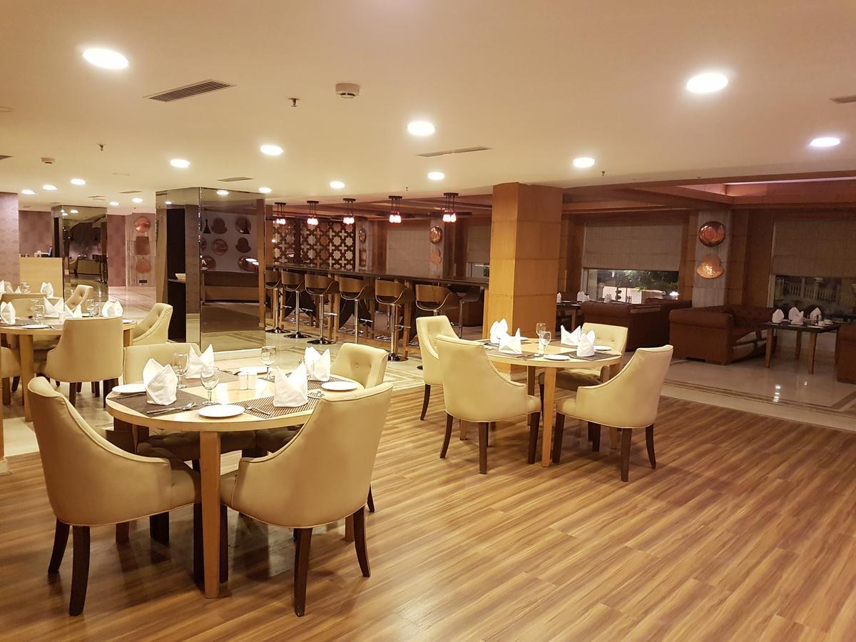 Udman Hotels And Resorts By Ferns N Petals Νέο Δελχί Εξωτερικό φωτογραφία