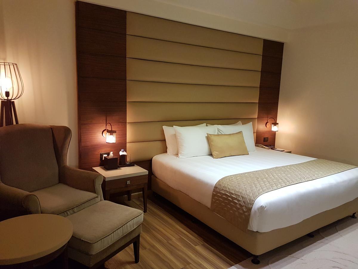 Udman Hotels And Resorts By Ferns N Petals Νέο Δελχί Εξωτερικό φωτογραφία